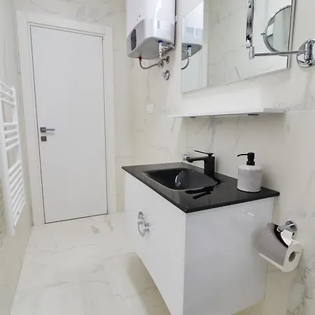 아파트 Market - Lisinski 리예카